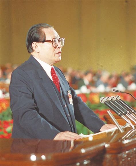 1992年12月10日|江泽民在中国共产党第十四次全国代表大会上的报告